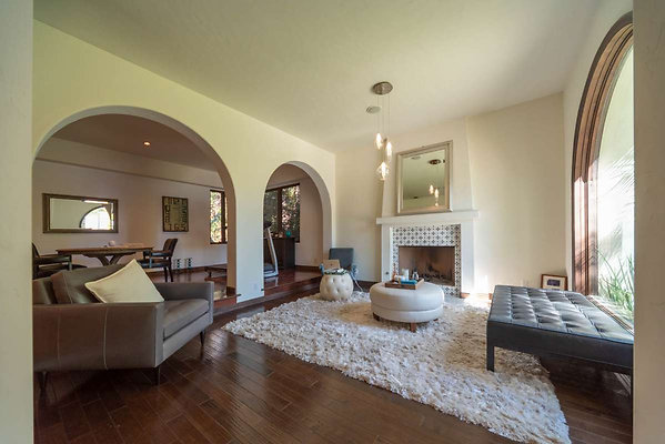 13231 living 2 13231 living 2