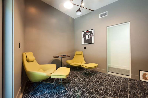 10668 sitting 2 10668 sitting 2