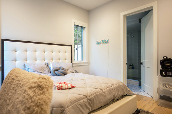 UNIVERSAL-D441-CHV-33 UNIVERSAL-D441-CHV-33