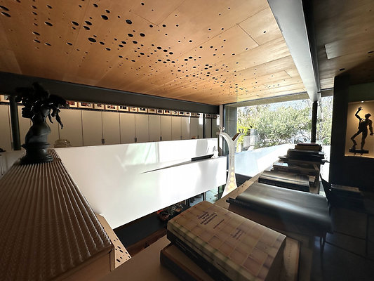 UNIVERSAL-CW145-CHV-116 UNIVERSAL-CW145-CHV-116