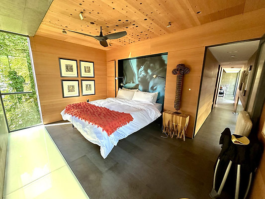 UNIVERSAL-CW145-CHV-146 UNIVERSAL-CW145-CHV-146