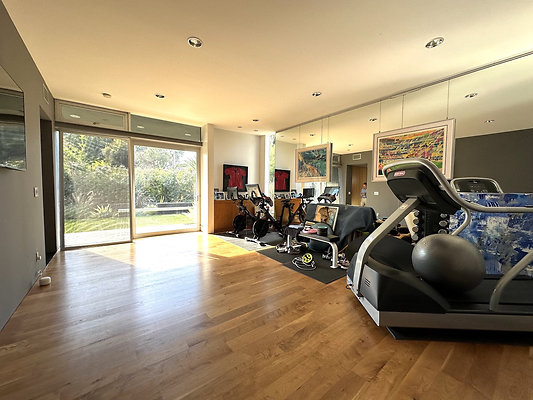 UNIVERSAL-CW188-CHV-104 UNIVERSAL-CW188-CHV-104