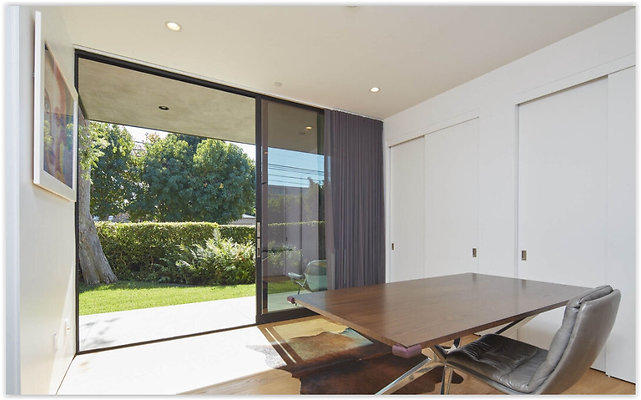 UNIVERSAL-B847-VEN-37