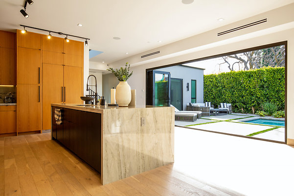 UNIVERSAL-D269-VEN-20