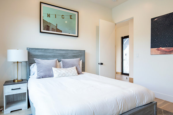 UNIVERSAL-D269-VEN-27