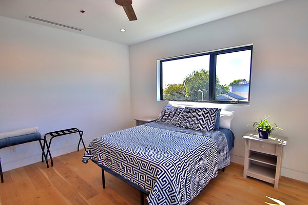 UNIVERSAL-CW137-MRV-60