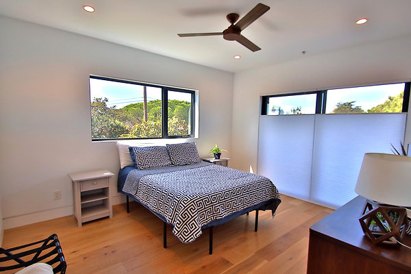 UNIVERSAL-CW137-MRV-59