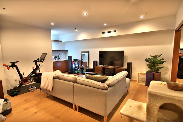 UNIVERSAL-CW137-MRV-79 UNIVERSAL-CW137-MRV-79