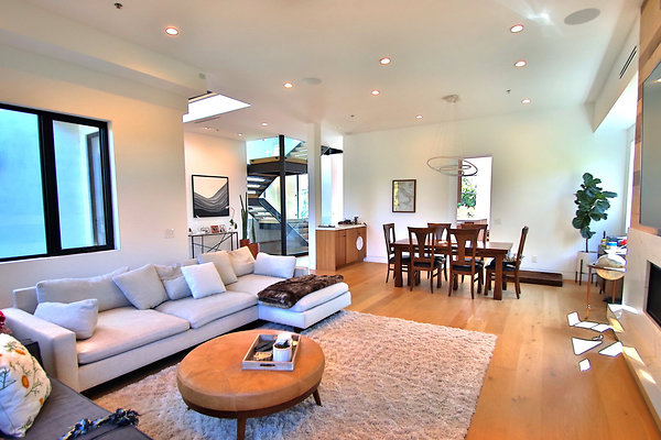 UNIVERSAL-CW137-MRV-17