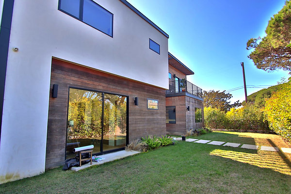 UNIVERSAL-CW137-MRV-10