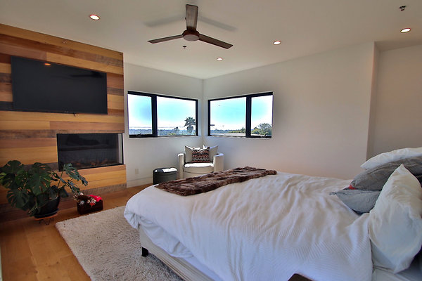 UNIVERSAL-CW137-MRV-53