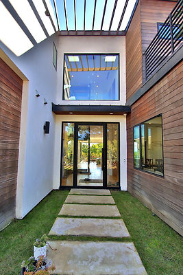 UNIVERSAL-CW137-MRV-11