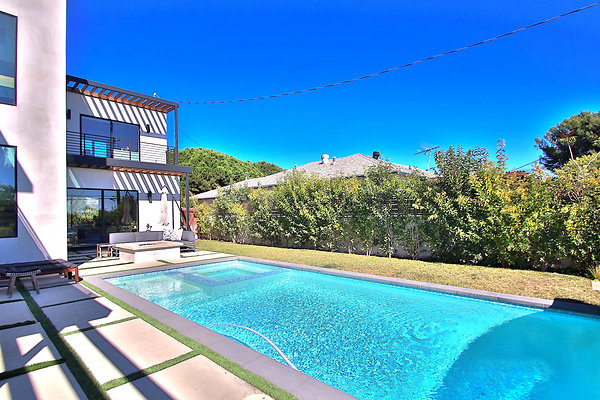 UNIVERSAL-CW137-MRV-67 UNIVERSAL-CW137-MRV-67