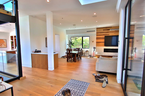 UNIVERSAL-CW137-MRV-15