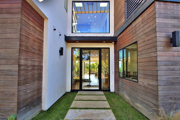 UNIVERSAL-CW137-MRV-12