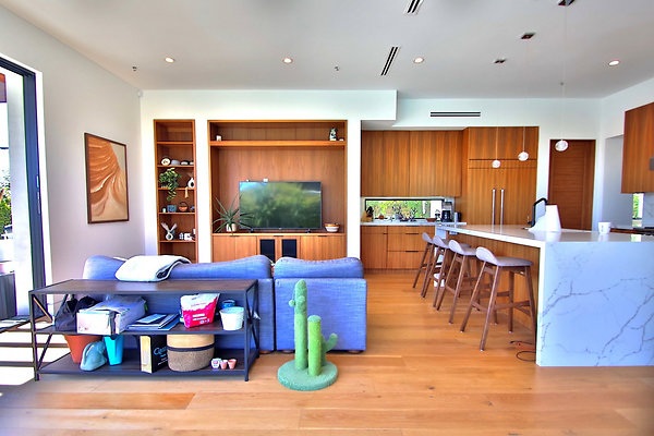 UNIVERSAL-CW137-MRV-25