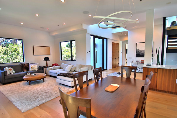 UNIVERSAL-CW137-MRV-20