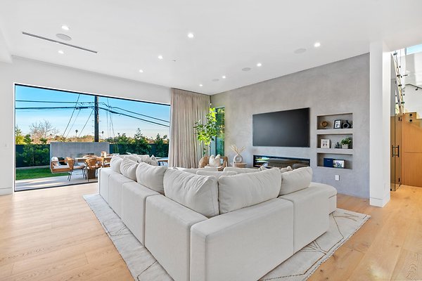 13108 Psomas Way-9 2 13108 Psomas Way-9 2