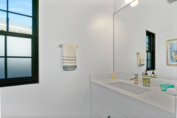 UNIVERSAL-B616-LA-40 UNIVERSAL-B616-LA-40