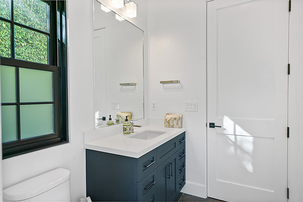 UNIVERSAL-B616-LA-41 UNIVERSAL-B616-LA-41