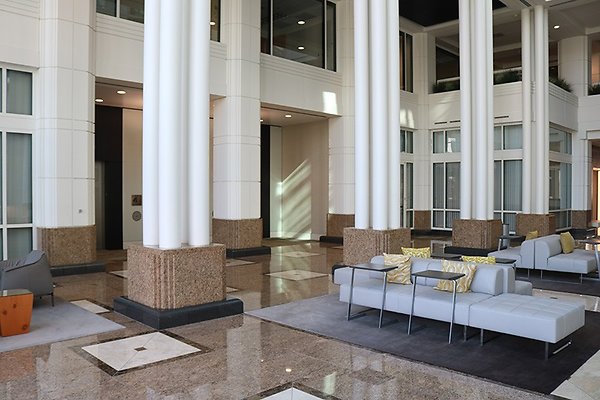 CloverLobby3875 CloverLobby3875