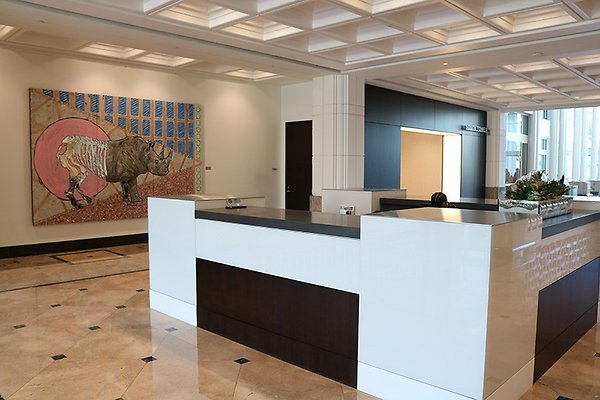 26thLobby3871 26thLobby3871