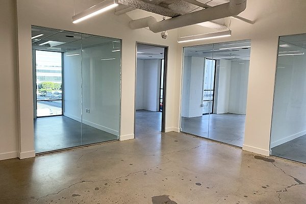 302Suite8792 302Suite8792