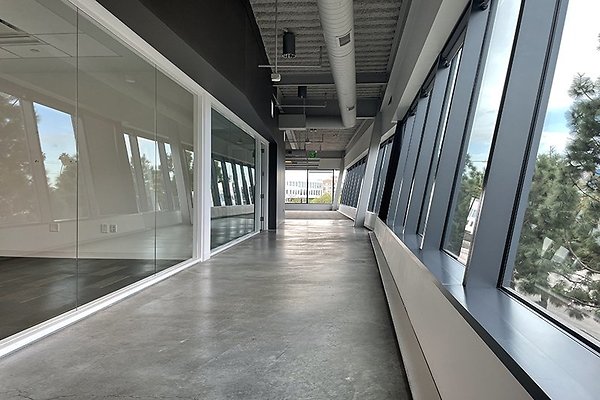 120452ndFl0068 120452ndFl0068