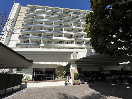Fairmont Miramar Hotel &amp; Bungalows