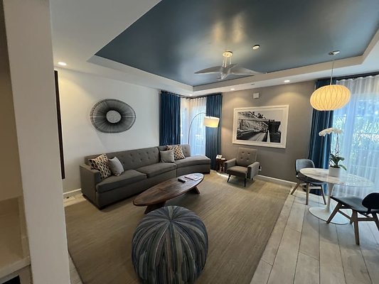 Bungalow 25