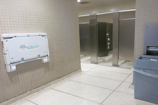 Flyaway-Restrooms-55 Flyaway-Restrooms-55