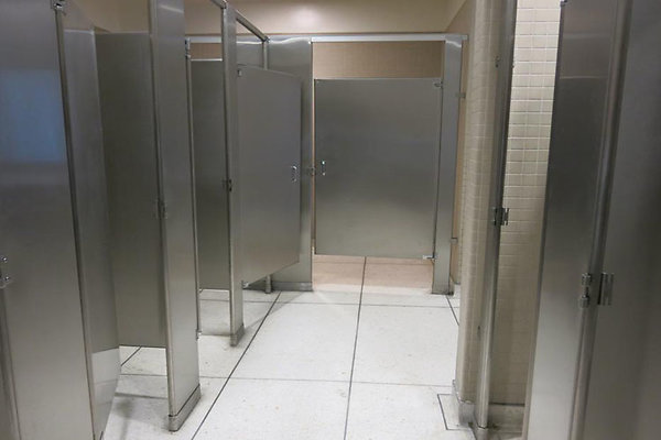 Flyaway-Restrooms-54 Flyaway-Restrooms-54