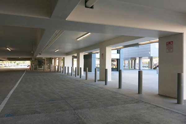 Flyaway-Exterior Drop off Areas-13 Flyaway-Exterior Drop off Areas-13