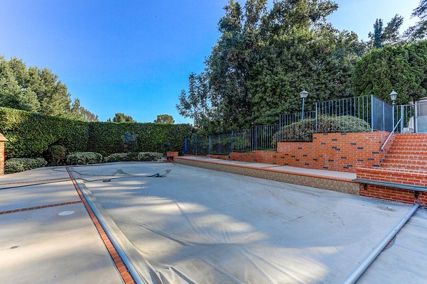 UNIVERSAL-A853-LA-61