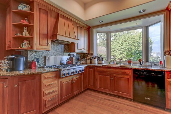 UNIVERSAL-A853-LA-37 UNIVERSAL-A853-LA-37