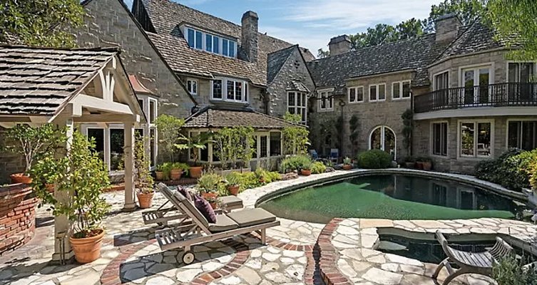 UNIVERSAL-B702-LA-35 UNIVERSAL-B702-LA-35