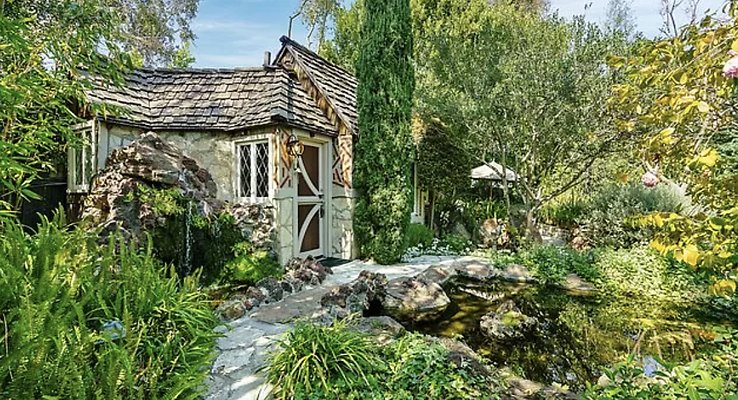 UNIVERSAL-B702-LA-42 UNIVERSAL-B702-LA-42