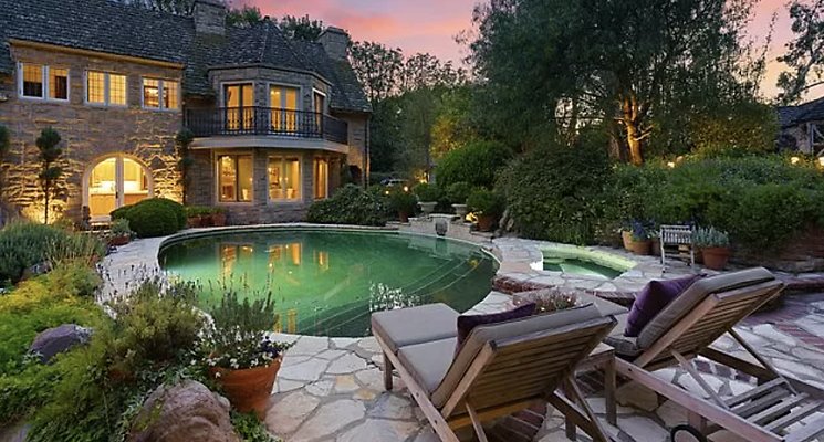 UNIVERSAL-B702-LA-43 UNIVERSAL-B702-LA-43