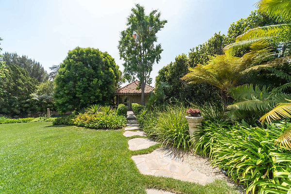 12716 garden 2 12716 garden 2