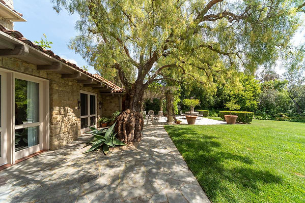 12716 patio 6 12716 patio 6