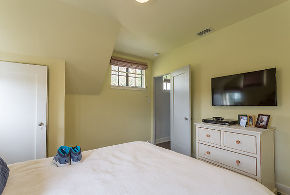 EWLOCATE7oss IMG-009437 EWLOCATE7oss IMG-009437