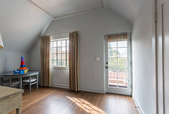 EWLOCATE7oss IMG-009709 EWLOCATE7oss IMG-009709