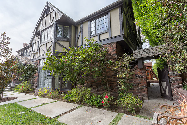 EWLOCATE7oss IMG-000704 EWLOCATE7oss IMG-000704