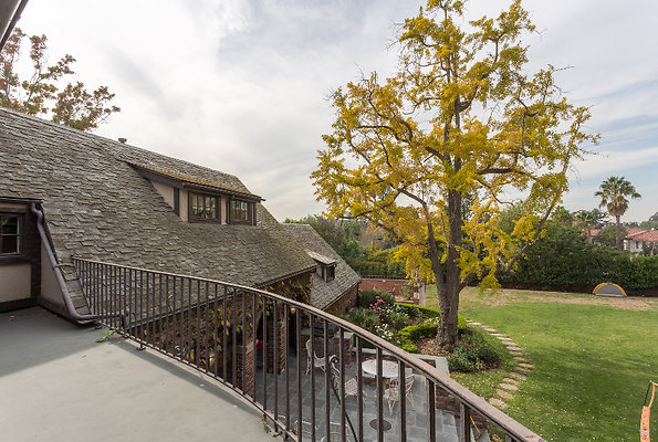 EWLOCATE7oss IMG-005653 EWLOCATE7oss IMG-005653