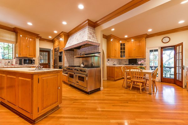 UNIVERSAL-A766-BH-32 UNIVERSAL-A766-BH-32