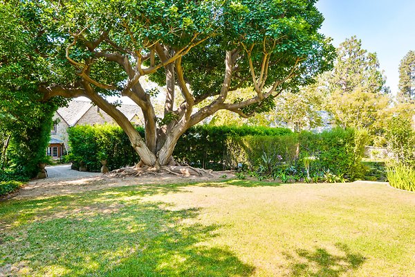 UNIVERSAL-A766-BH-82 UNIVERSAL-A766-BH-82