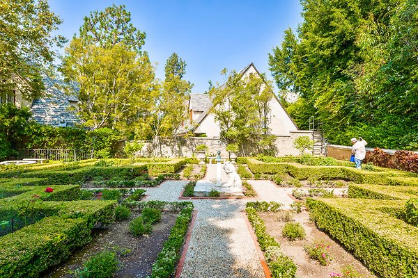 UNIVERSAL-A766-BH-84 UNIVERSAL-A766-BH-84