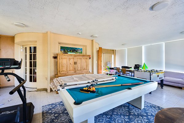 UNIVERSAL-B319-LA-29