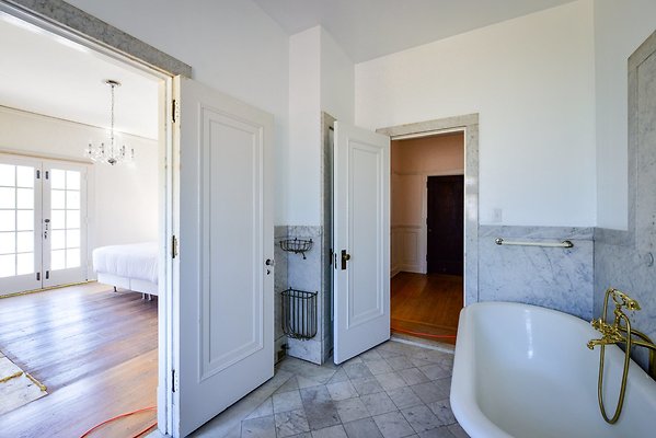 UNIVERSAL-B319-LA-51