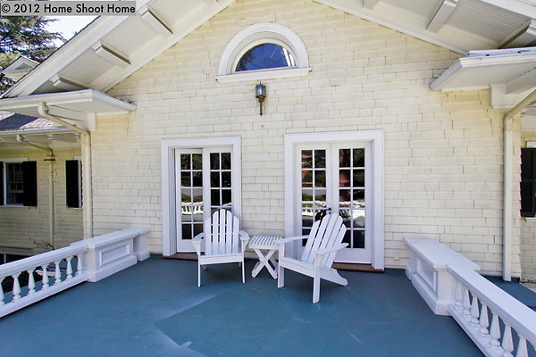 55baclony-reverse 55baclony-reverse